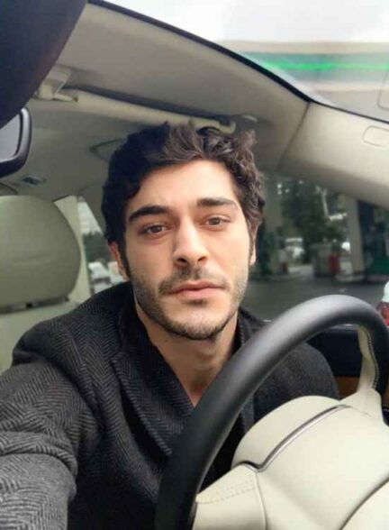 دانلود سریال یک فرد متفاوت ( شخصی دیگر ) Bambaska Biri  با زیرنویس فارسی